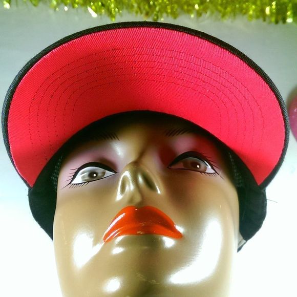 T-MOBILE TELECOMMUNICATIONS LOGO STAFF CAP HAT EUC - Picture 3 of 12